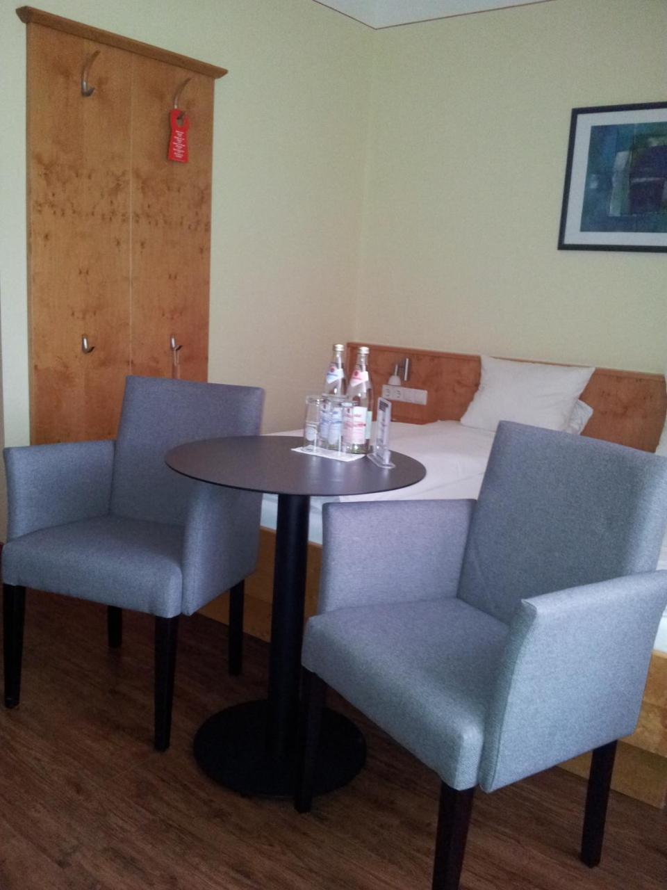 Autenrieder Gaestehaus Schlossbraeu Hotel Ichenhausen
